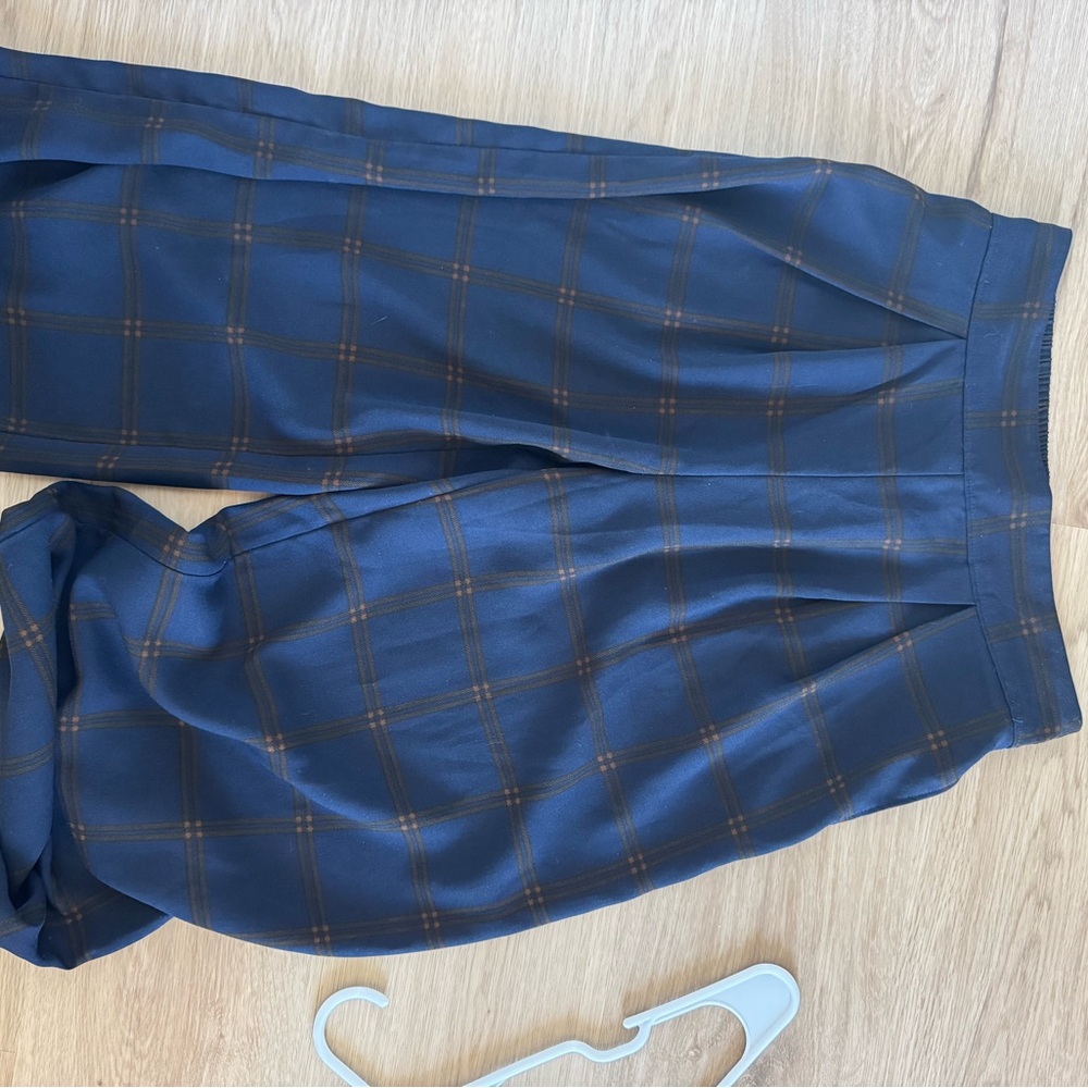 Abercrombie and Fitch Navy and Brown Plaid Pleated Trouser Pants